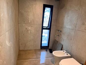 Impecable casa en Venta zona Centro - Alsina 432 - A Estrenar