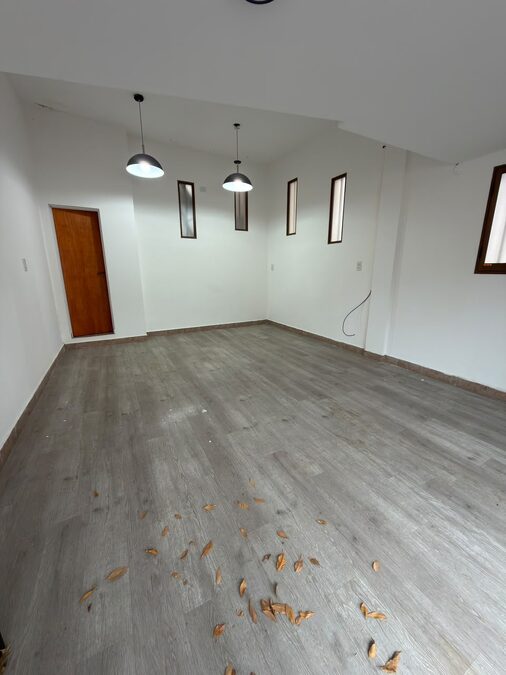 EN ALQUILER LOCAL COMERCIAL - ZONA PLAZA SAENZ PEÑA