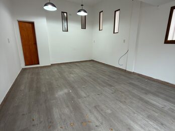 EN ALQUILER LOCAL COMERCIAL - ZONA PLAZA SAENZ PEÑA