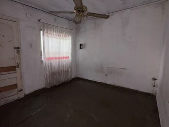 EN VENTA CASA A REFACCIONAR - OPORTUNIDAD DE INVERSION