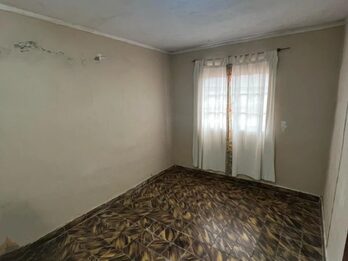 CASA DE 2 HABITACIONES EN CALLE LA RIOJA