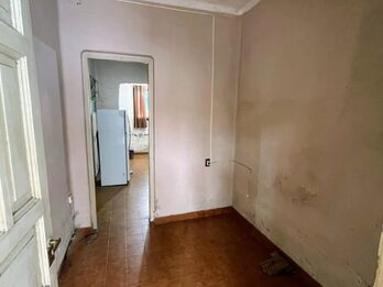 CASA DE 2 HABITACIONES EN CALLE LA RIOJA