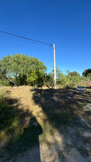 Se vende terreno en Parana, zona golf CAE