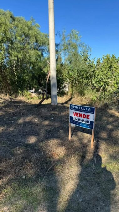 Se vende terreno en Parana, zona golf CAE