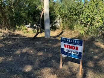 Se vende terreno en Parana, zona golf CAE