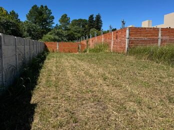 LOTE EN AV RAMIREZ CASI ESQUINA JUAN B JUSTO