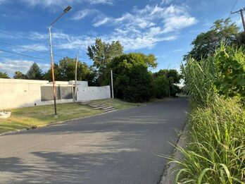 LOTE EN CALLE LEBENSOHN ZONA PARACAO
