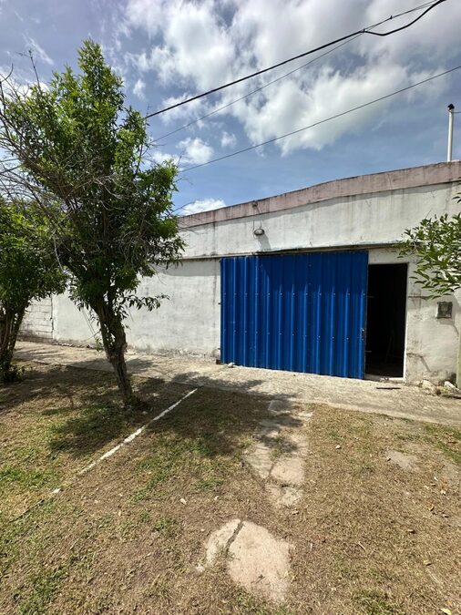 Salon en Venta San Benito