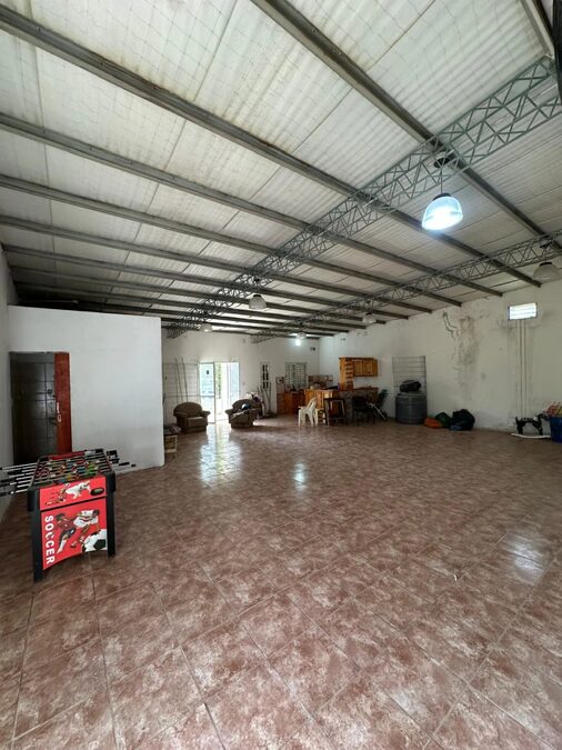 Salon en Venta San Benito