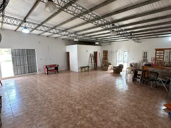 Salon en Venta San Benito