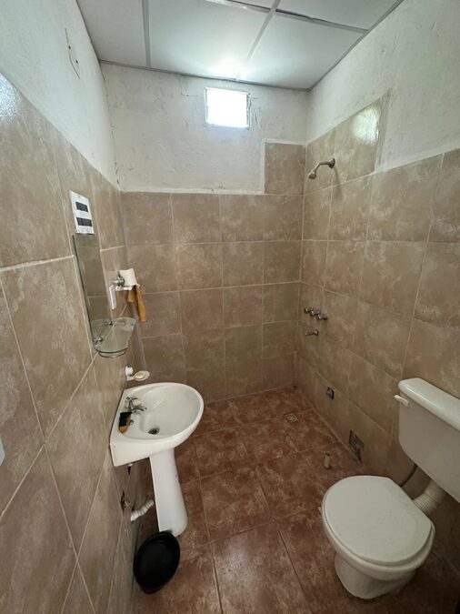 Salon en Venta San Benito