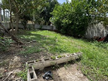 Salon en Venta San Benito