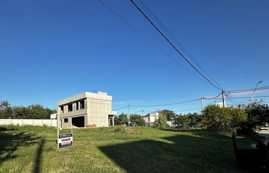 TERRENO EN LOS LAPACHOS