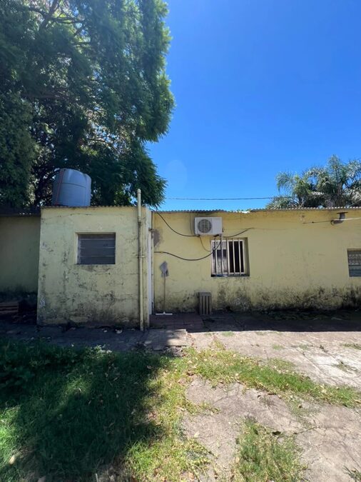 CASA EN BARRIO LOS PARAISOS