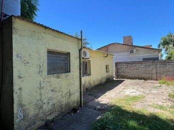 CASA EN BARRIO LOS PARAISOS