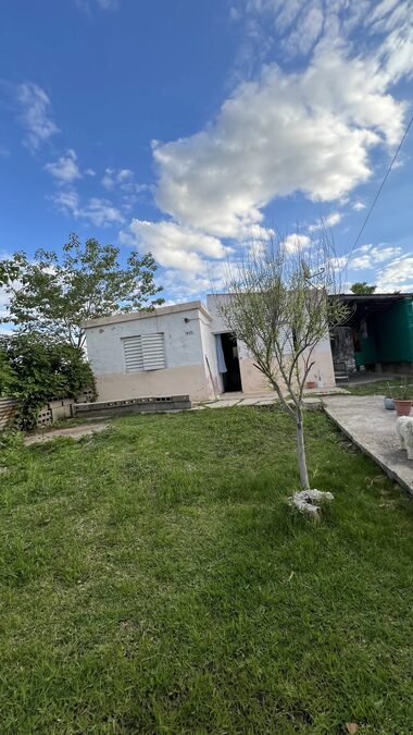 En venta casa a refaccionar | San Benito