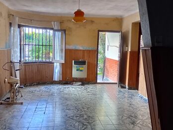 SE VENDE CASA EN ALDEA BRASILERA, zona Bar Mú