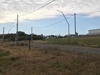 Se vende terreno amplio de 497m2 en Oro Verde