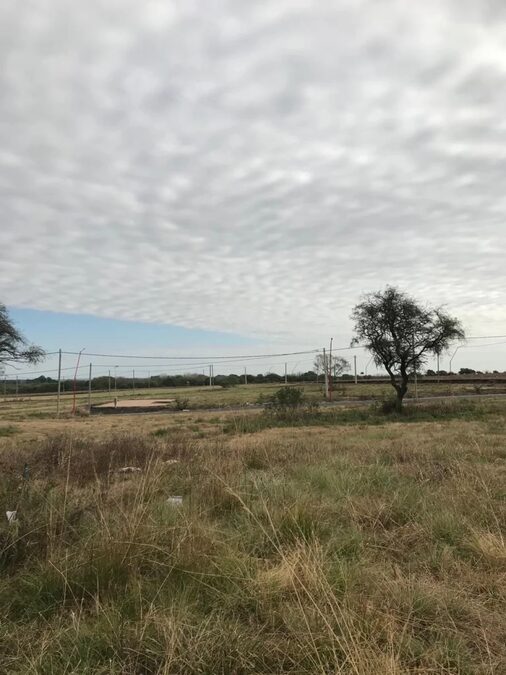 Se vende terreno amplio de 497m2 en Oro Verde