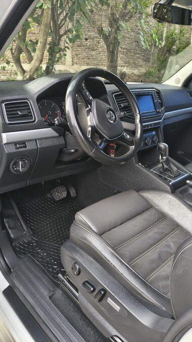 Amarok impecable