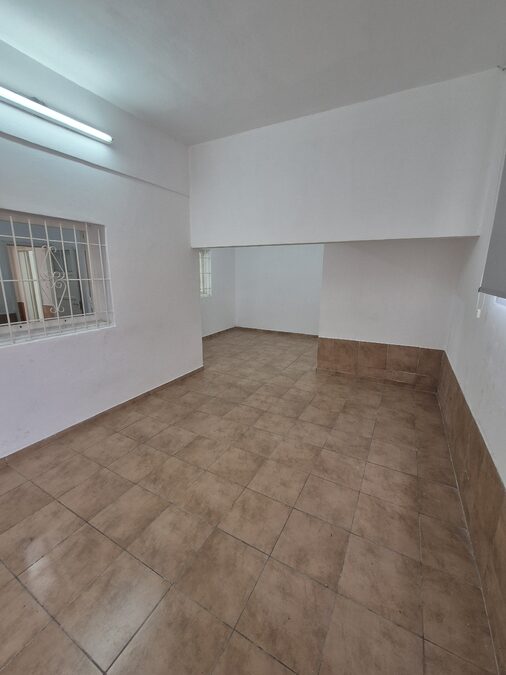 CASA 2 A 3 DORM VENTA PARANA ZONA EX HIPODROMO