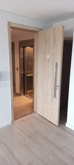 DPTOS 1 Y 3 DORM EN VENTA ZONA PARQUE PARANA INVERSION