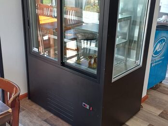Heladera Para Tortas Vertical 2 Puertas