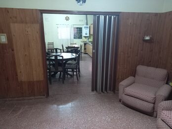 VENTA CASA 3 DORM PEDRO VARGAS PARANA