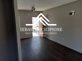 VENTA CASAS 2 DORM COMOLEJO CERRADO PARANA
