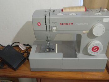 Máquina de Coser Semi Industrial Facilita Pro