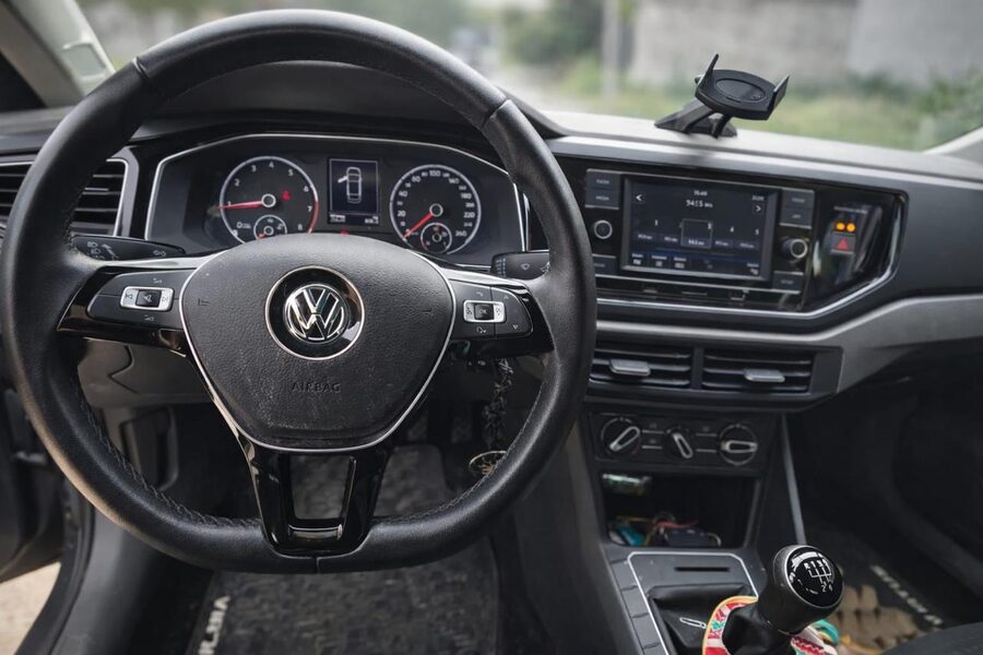 Vendo Virtus 2019 con 27.000km
