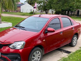 Auto Etios