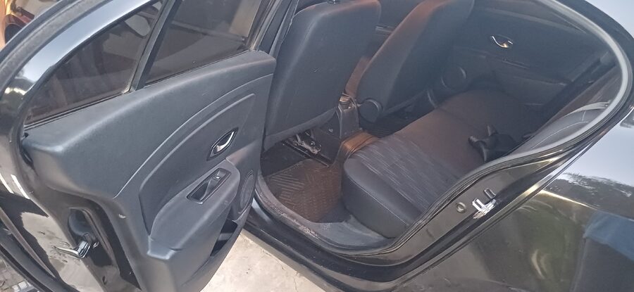 Vendo Renault Fluence 1.6 16V - 2012.