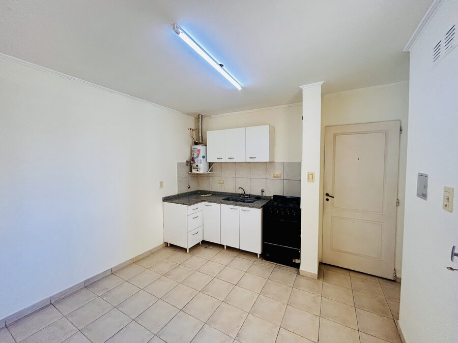 ALQUILER - Depto de 2 dorm Zona 5 esquinas