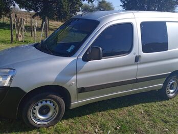 VENDO CITROEN BERLINGO 2016. C /GNC