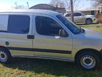 VENDO CITROEN BERLINGO 2016. C /GNC