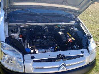 VENDO CITROEN BERLINGO 2016. C /GNC