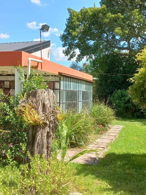 Potencial Esquina 2.000 m² frente a Plaza Gregoria Pérez