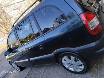 7 asientos-Chevrolet Zafira