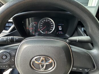 Vendo corolla XLI cvt 2022 único dueño