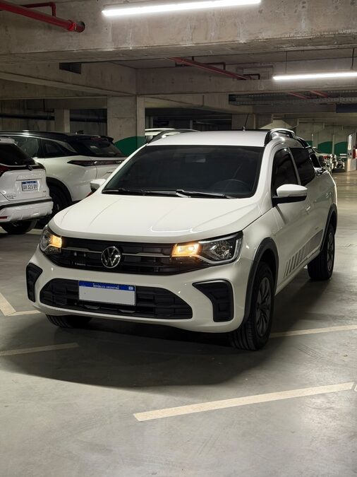 VENDO SAVEIRO 2025 CON 13 MIL KM