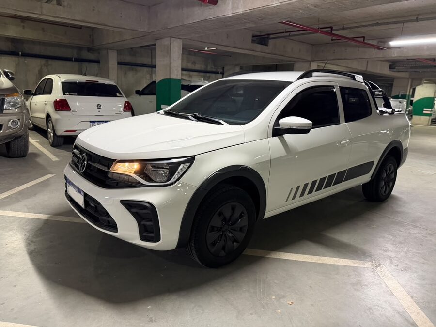 VENDO SAVEIRO 2025 CON 13 MIL KM