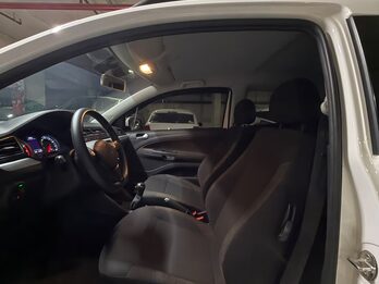VENDO SAVEIRO 2025 CON 13 MIL KM