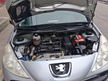 PEUGEOT 207 COMPACT 92MIL KM  REALES MOD 2011