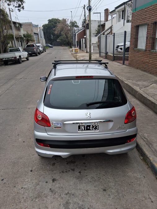 PEUGEOT 207 COMPACT 92MIL KM  REALES MOD 2011
