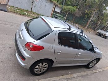 PEUGEOT 207 COMPACT 92MIL KM  REALES MOD 2011