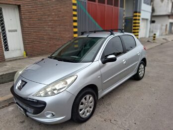 PEUGEOT 207 COMPACT 92MIL KM  REALES MOD 2011