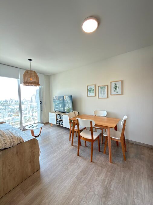 VENDO DEPARTAMENTO 1 DORMITORIO - SGO DEL ESTERO Y TEJEIRO.