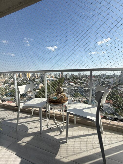 VENDO DEPARTAMENTO 1 DORMITORIO - SGO DEL ESTERO Y TEJEIRO.