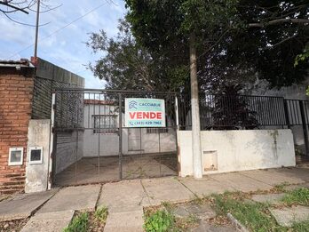 EN VENTA CASA A REFACCIONAR - OPORTUNIDAD DE INVERSION